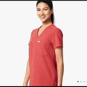 FIGS Clay Catarina One Pocket Scrub Top